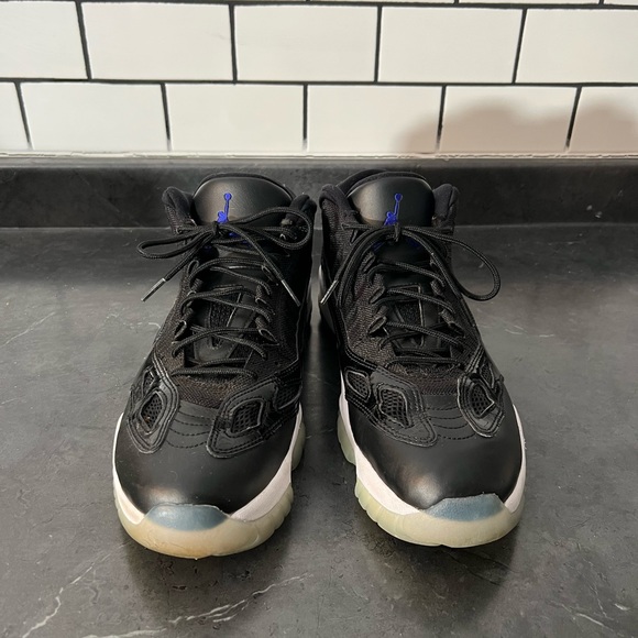 Jordan 11 Retro Low IE “Space Jam” - Picture 3 of 8